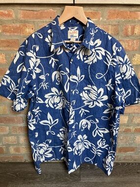 Alfred Shaheen and Reyn Spooner Blue and White Floral Camp Shirt